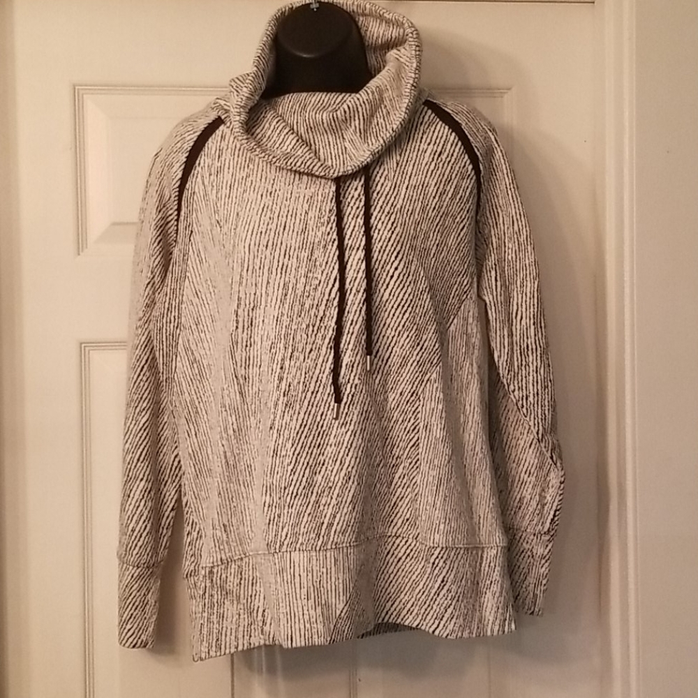 Womens large neck sweatshirt